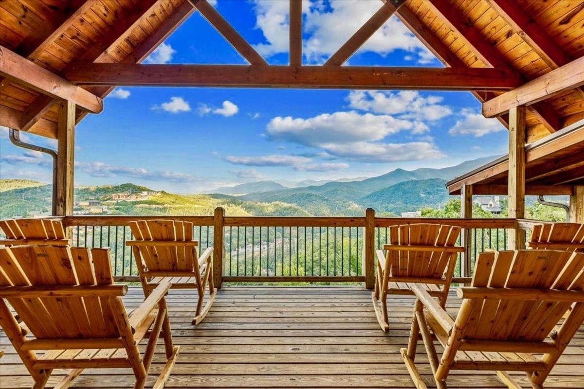 גטלינבורג Mansion In The Sky Cabin מראה חיצוני תמונה