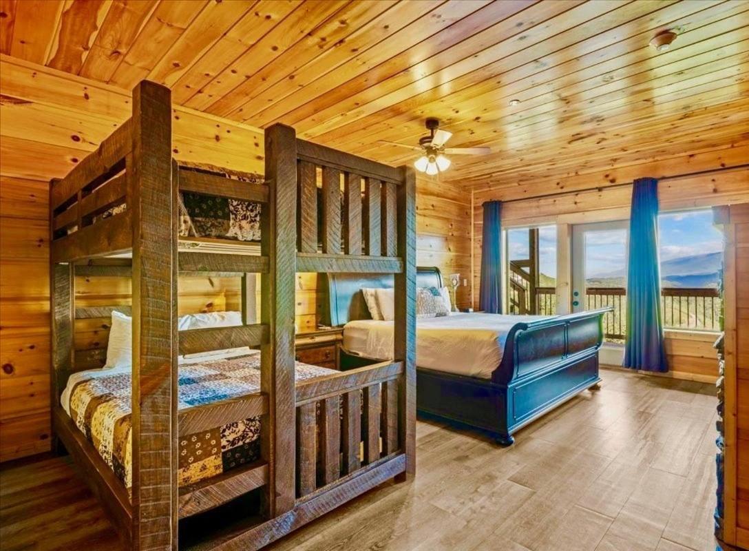 גטלינבורג Mansion In The Sky Cabin מראה חיצוני תמונה